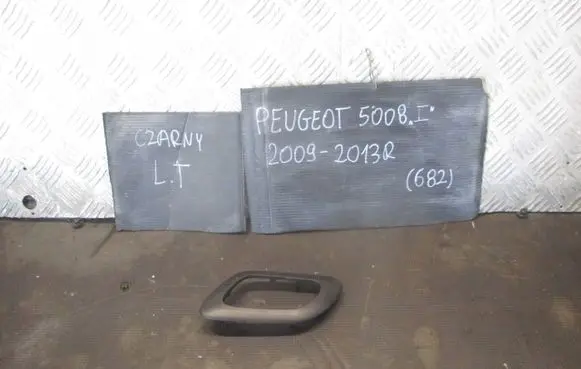 Peugeot 5008 Seat and door cards trim set 