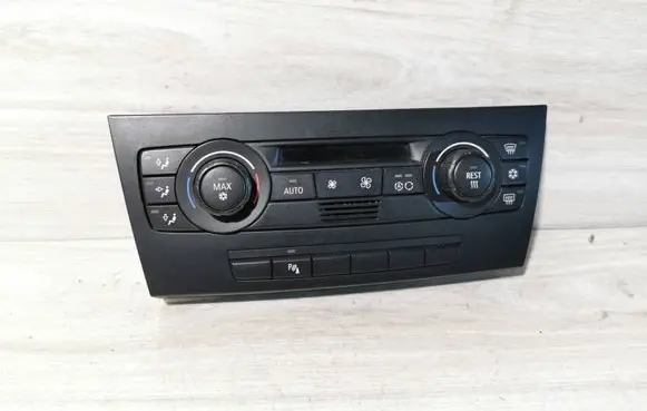 BMW 3 E90 E91 Climate control unit 6965374 040168689 A2C53111633