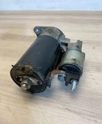 Mercedes-Benz B W245 Starter motor A0051517401 0001108217