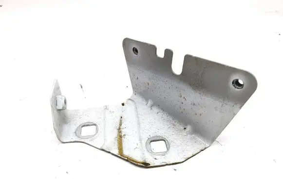 Renault Trafic III (X82) Fender mounting bracket 52045R 9107