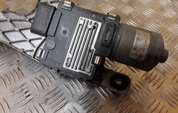 Volkswagen Phaeton Wiper motor 0390241919 3D2955119B