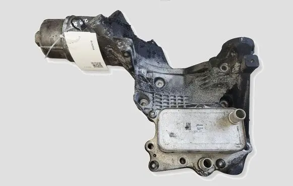 Opel Antara Oil filter mounting bracket 96868256 AW100099