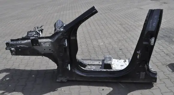 Jaguar F-Pace Front quarter panel 