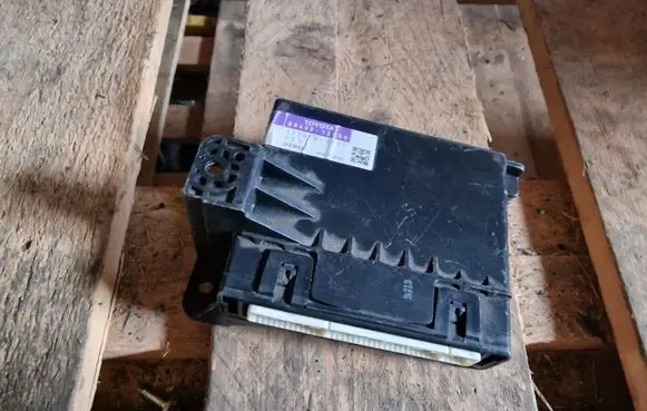Toyota Camry Comfort/convenience module 8865012B50