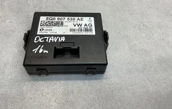 Skoda Octavia Mk3 (5E) Gateway control module 5Q0907530AE