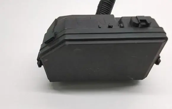 Honda CR-V Fuse module T1TE010E0