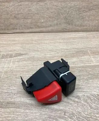 Mercedes-Benz A W168 Hazard light switch A1688201210 33019001