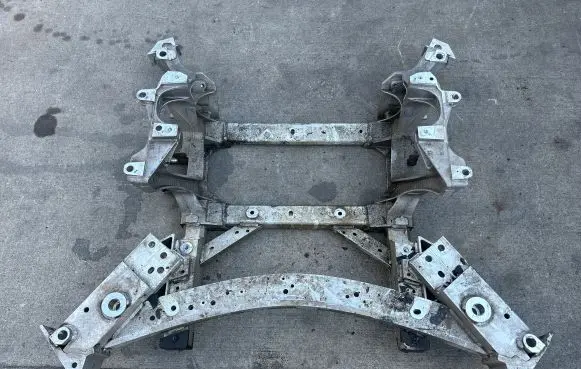 Jeep Grand Cherokee WL Front subframe