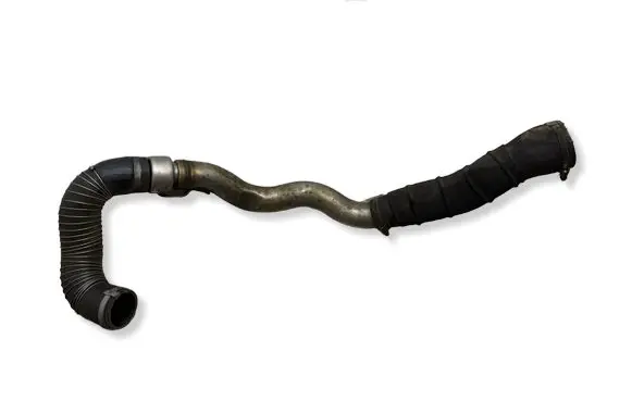 Volvo V70 Intercooler hose/pipe 