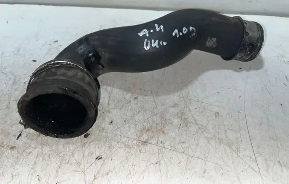 Audi A4 S4 B6 8E 8H Intercooler hose/pipe