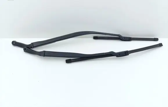 Maserati Ghibli Front wiper blade arm 670007562 670001642