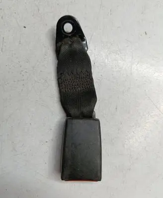 Nissan Pixo Rear seatbelt buckle 1ffa19