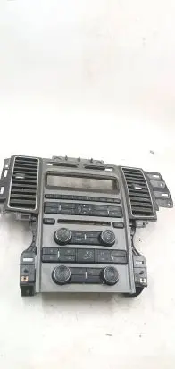 Ford Taurus Climate control unit AG1t18a8882cb