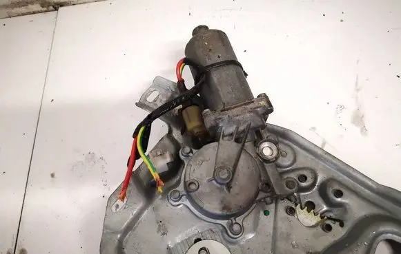 Renault Laguna I Rear door window regulator motor 192923000 192923-000