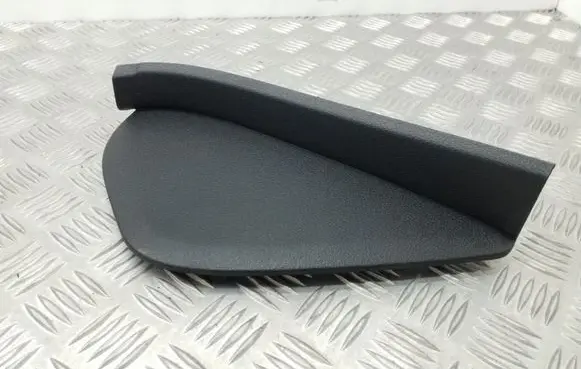 Dashboard side end trim