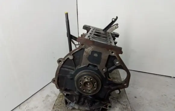 Mini One - Cooper R50 - 53 Engine block IL22E 04777662AEA
