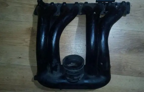 Mercedes-Benz E W210 Intake manifold 6041400401