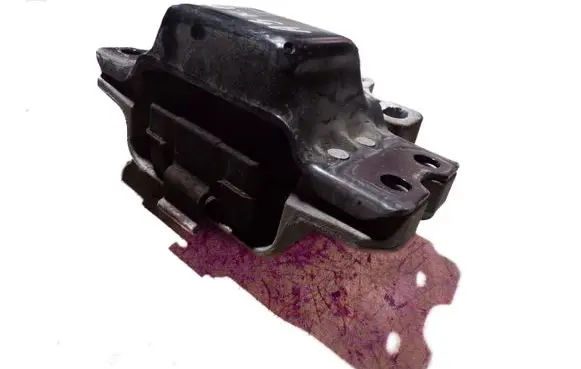 Audi A3 S3 A3 Sportback 8P Engine mount bracket 1K0199555Q