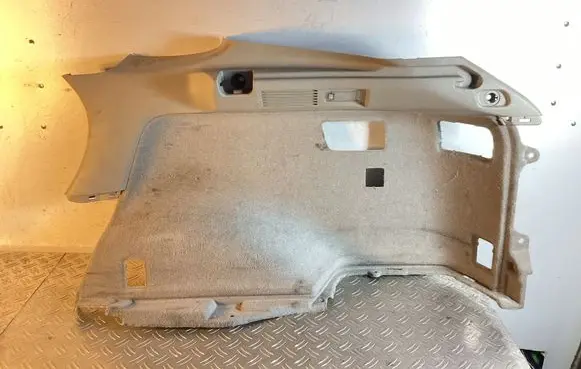Trunk/boot side trim panel