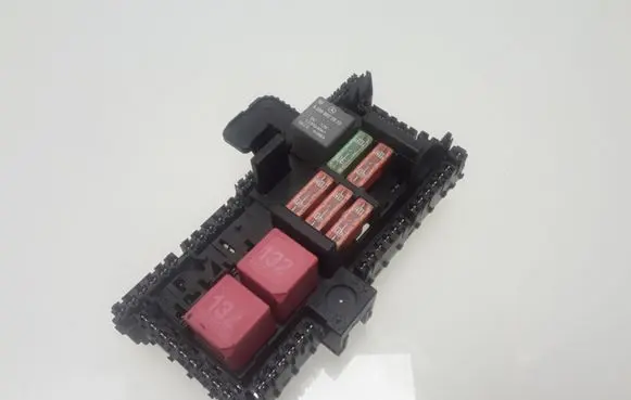 Mercedes-Benz C W205 Fuse module A2059068501