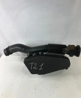 Toyota Prius+ (ZVW40) Intake resonator 1789337040