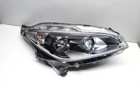 Peugeot 208 Headlight/headlamp 9822690180