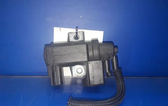 Lexus IS 220D-250-350 Turbo air boost pressure sensor 258190R011 05T315
