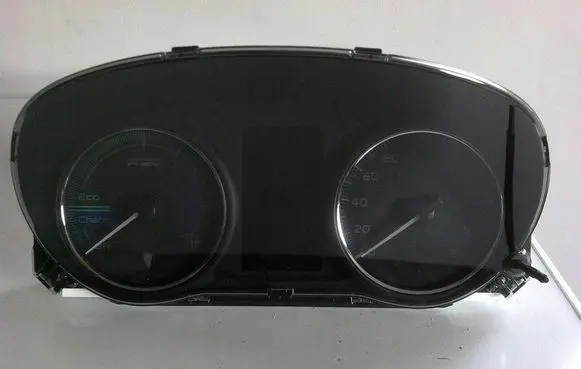 Mitsubishi Outlander Speedometer (instrument cluster) 8100C839