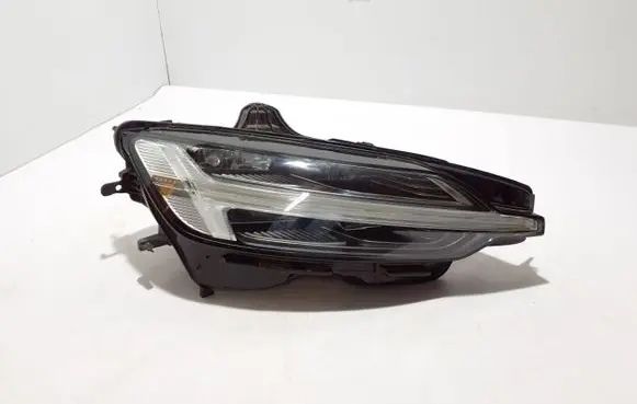 Volvo V60 Headlight/headlamp 32273038