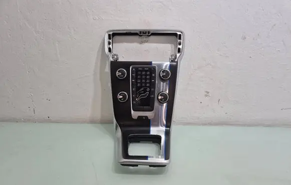 Volvo V40 Head unit multimedia control 3208693Y5CS