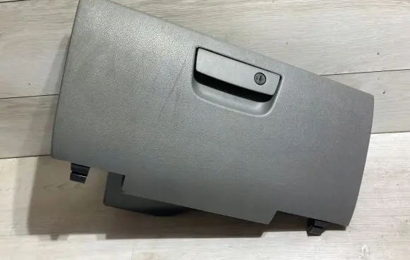 Jeep Grand Cherokee (WK) Glove box set 5JY77TRM