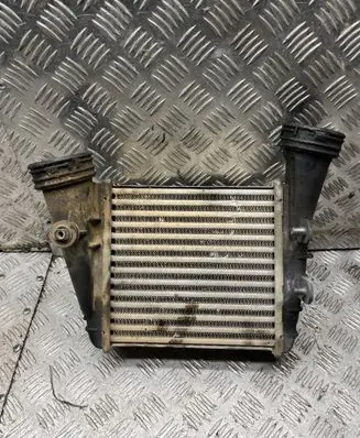Skoda Superb B5 (3U) Intercooler radiator 3B0145806