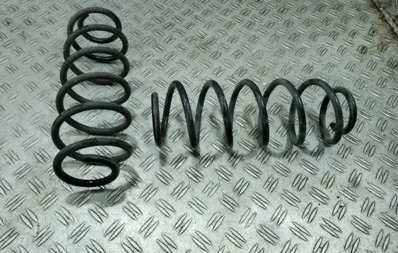 Mitsubishi Space Star Rear coil spring
