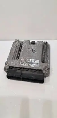 Volkswagen Golf V Engine control unit/module 03G906016EF 1039S10378