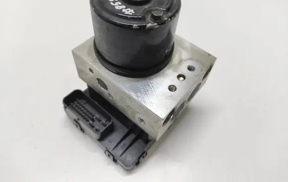 Hyundai Santa Fe ABS Pump 9566026500 5890026150 BH60101110