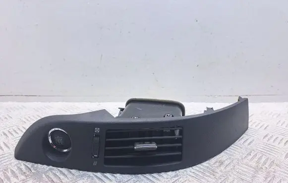 Toyota Corolla Verso AR10 Dashboard side air vent grill/cover trim 5567064010B0 6556434010