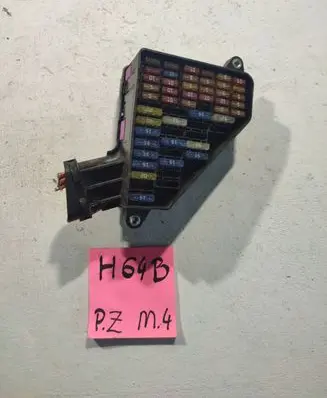 Volkswagen Polo Fuse box set 934883