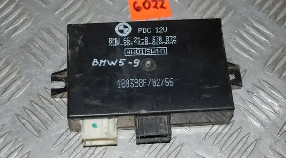 BMW 5 E39 Parking PDC control unit/module 8370872