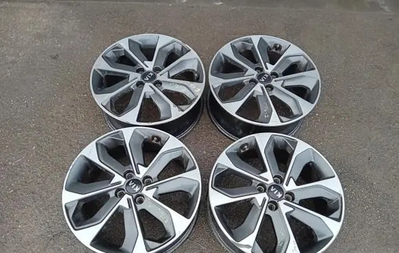 KIA Stonic R15 alloy rim 52910-H8500