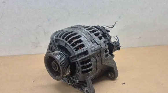 Audi A6 S6 C5 4B Generator/alternator 078903016AB 0124525008
