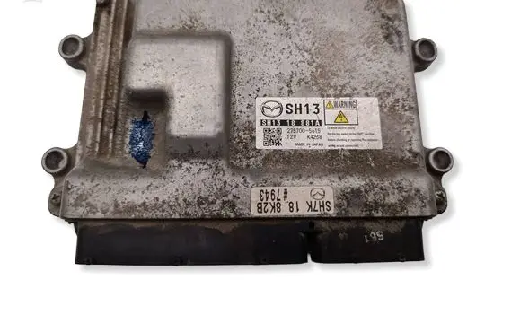 Mazda CX-5 Engine control unit/module SH1318881A 2757005615