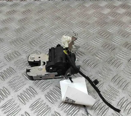 Audi A4 S4 B9 8W Tailgate/trunk/boot lock/catch/latch 8W0827503