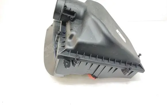 BMW X4 G02 Air filter box 7643301 8577141 8577140
