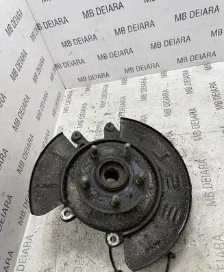Tesla Model S Rear wheel hub