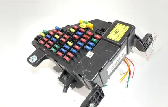 KIA Sportage Other control units/modules 91950-1F520