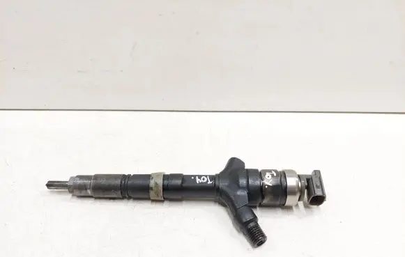 Toyota Corolla Verso E121 Fuel injector 236700G010 13249 01375636