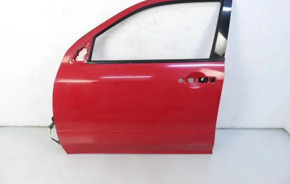 Mitsubishi Outlander Front door