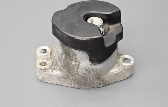 Honda Accord Engine mount bracket 22TL0