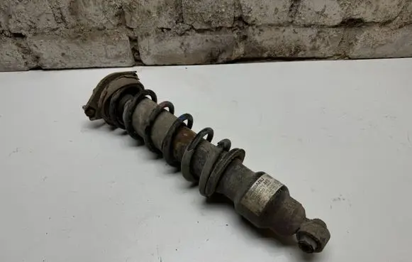 Subaru Forester SJ Rear shock absorber with coil spring 