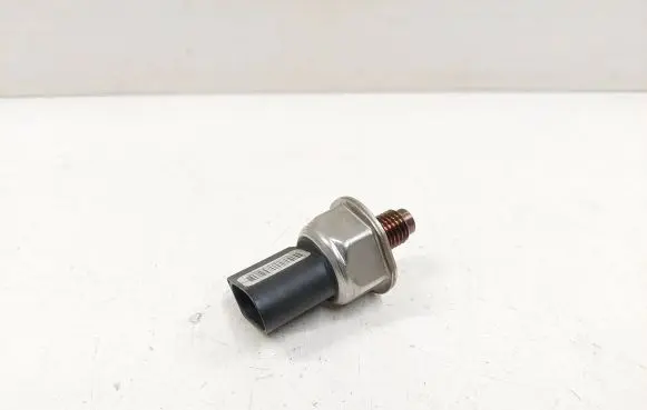 Audi A6 S6 C6 4F Fuel pressure sensor 059130758E 55PP0901